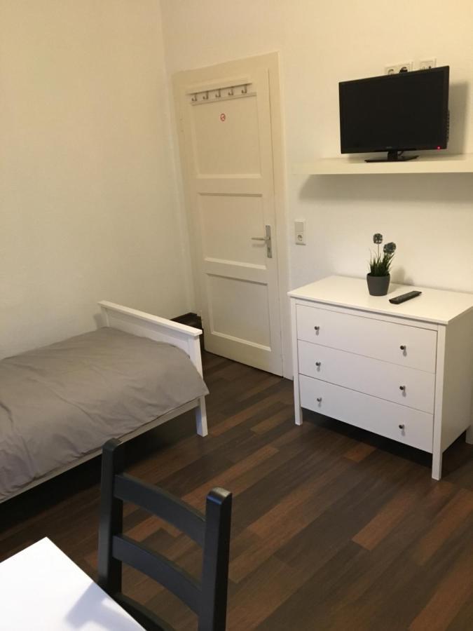 뒤셀도르프 Zum Armen Mann B&B 외부 사진