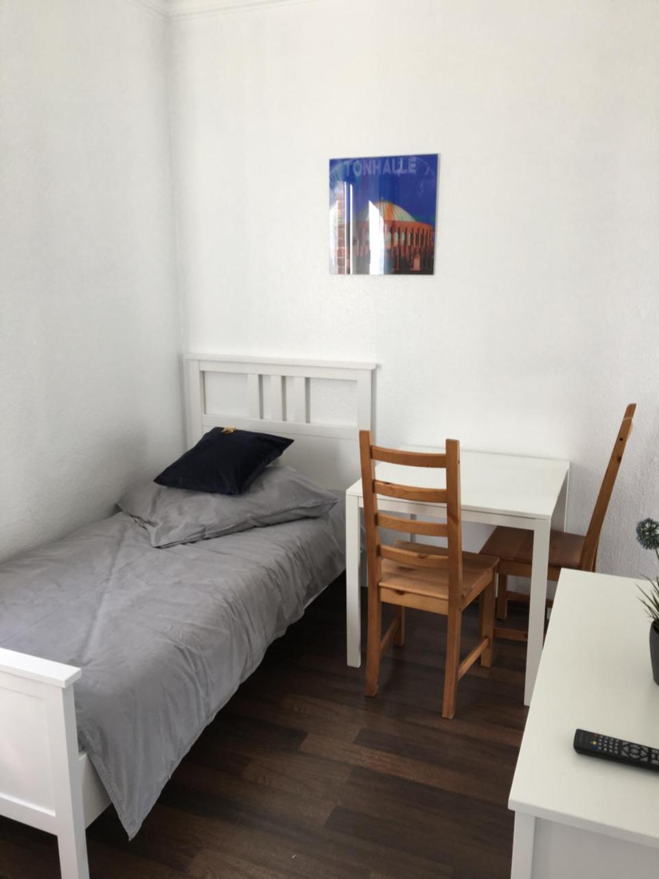 뒤셀도르프 Zum Armen Mann B&B 외부 사진